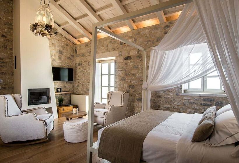 Вилла Deluxe 3 Спальни, Bassa Maina Villas & Suites