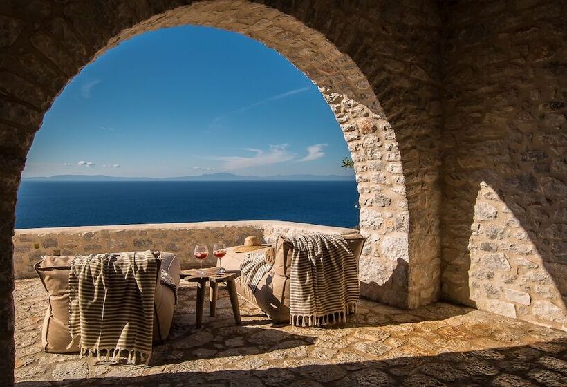 Вилла Deluxe 2 Спальни, Bassa Maina Villas & Suites