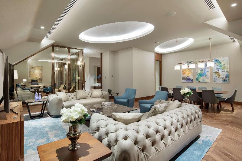 سوئیت با تخت بزرگ, Doubletree By Hilton Skopje