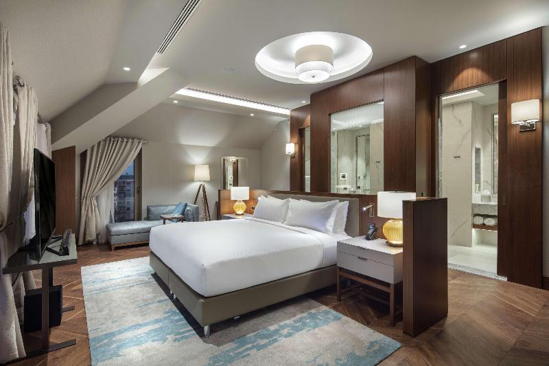 سوئیت با تخت بزرگ, Doubletree By Hilton Skopje