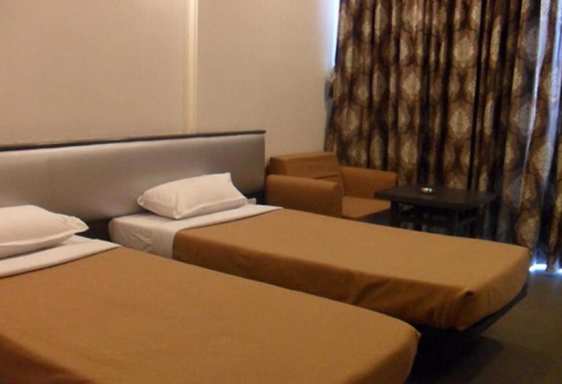 豪华房间, Royal Hills Vasai   Thane