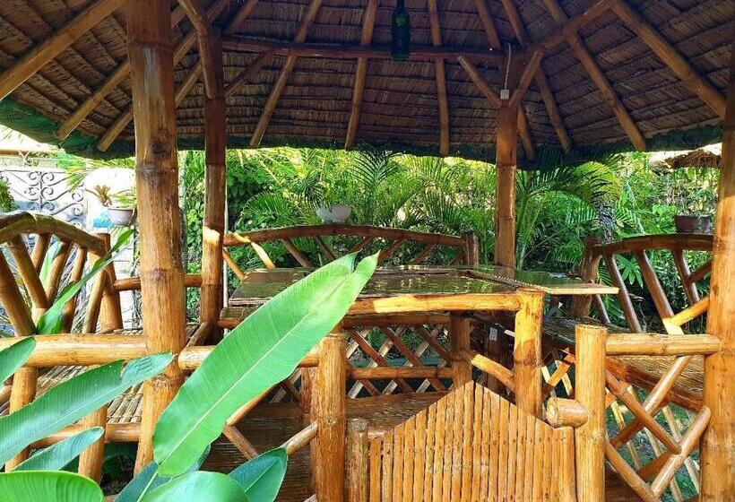 اتاق لوکس سه تخته, Mj S Residences Garden