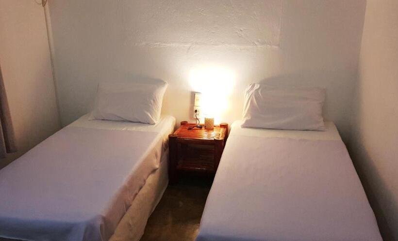 اتاق استاندارد با سرویس بهداشتی مشترک, Mj S Residences Garden