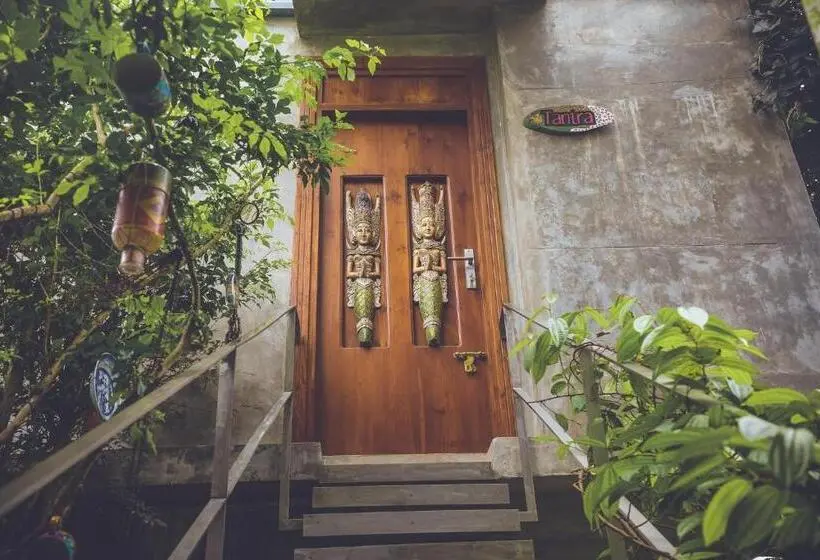 キングサイズベッドのスタンダードルーム, Aathma Colombo House