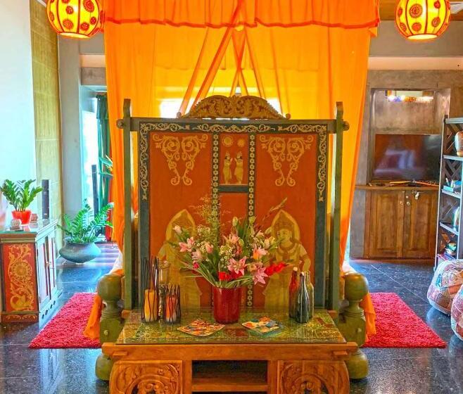 Люкс Deluxe Кровать Кинг, Aathma Colombo House