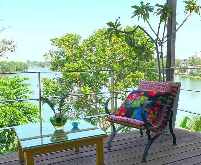 スーペリアースイート, Aathma Colombo House