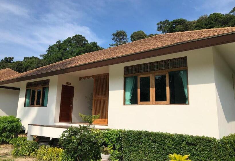 غرفة عائلية, Koh Ngai Paradise Beach