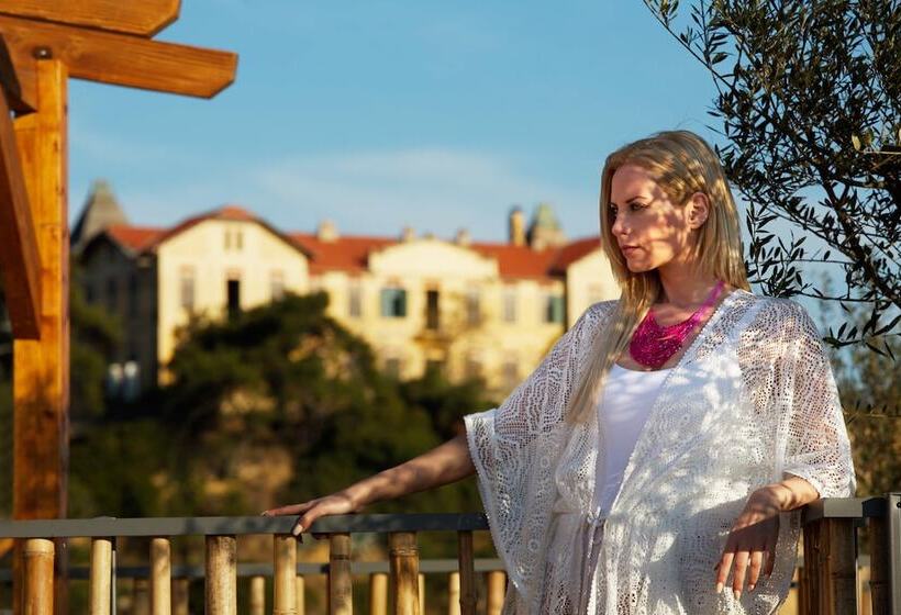 Chambre Standard Vue Mer, Menel   The Tree House