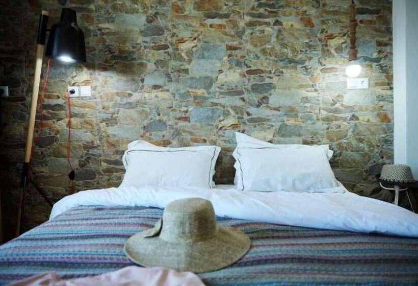 Chambre Standard Vue Mer, Menel   The Tree House