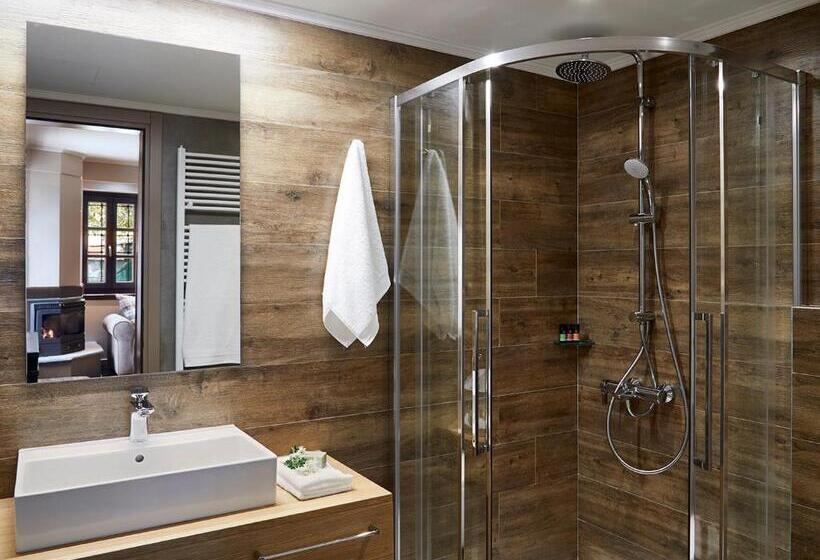 جناح سوبيريور, Mountrace Suites & Spa