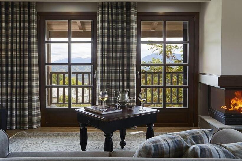 Superior suite with balcony, Mountrace Suites & Spa