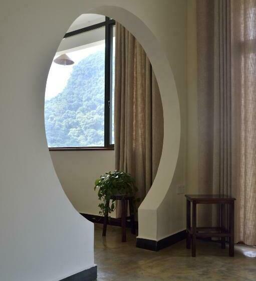 סוויטה דלוקס, Yangshuo Zen Valley