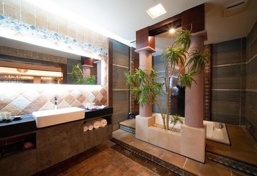 اتاق سوپریور, I More Motel