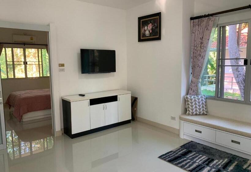 חדר דלוקס, Baan Pingkan Wellness Resort