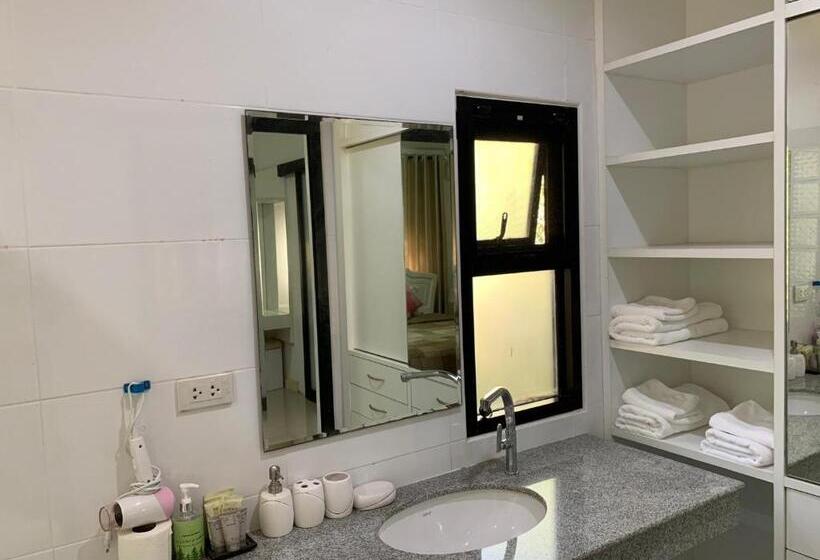 חדר משפחתי דלוקס, Baan Pingkan Wellness Resort