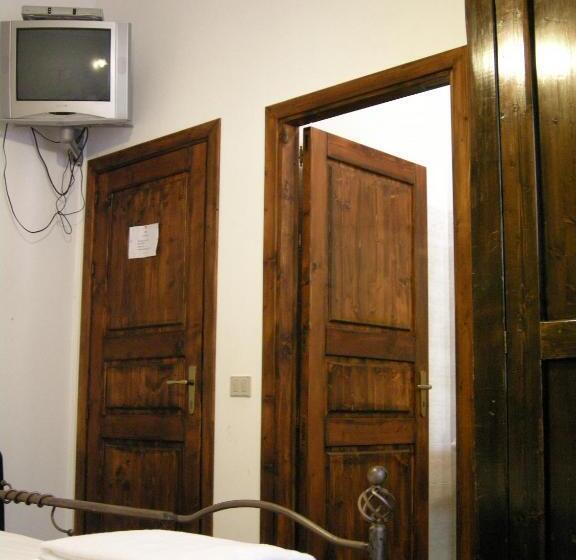 标准间, A Cunziria