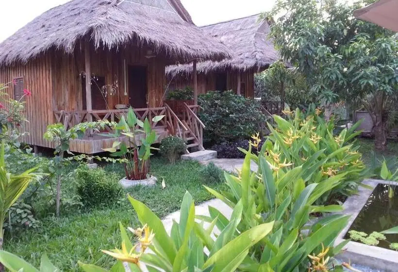 بانگلوی استاندارد, Bird Of Paradise Bungalows