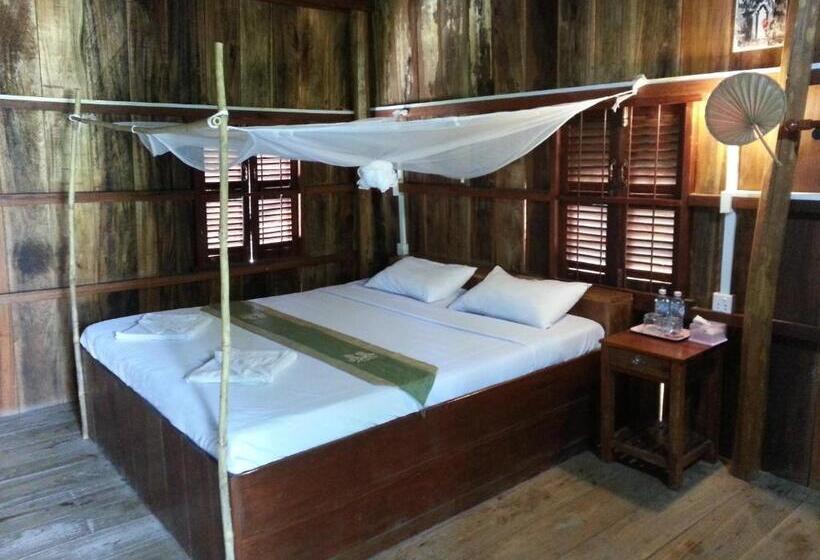 بنجلو قياسى, Bird Of Paradise Bungalows