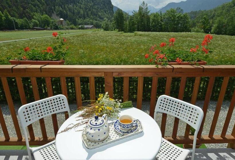 غرفة قياسية ثلاثية, Miravalle