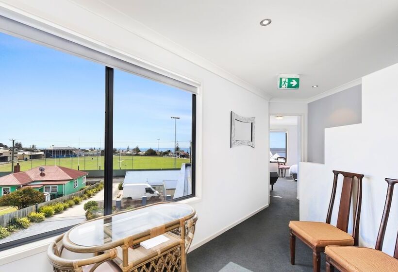 Люкс Deluxe Вид на Море, Madsen Retreat