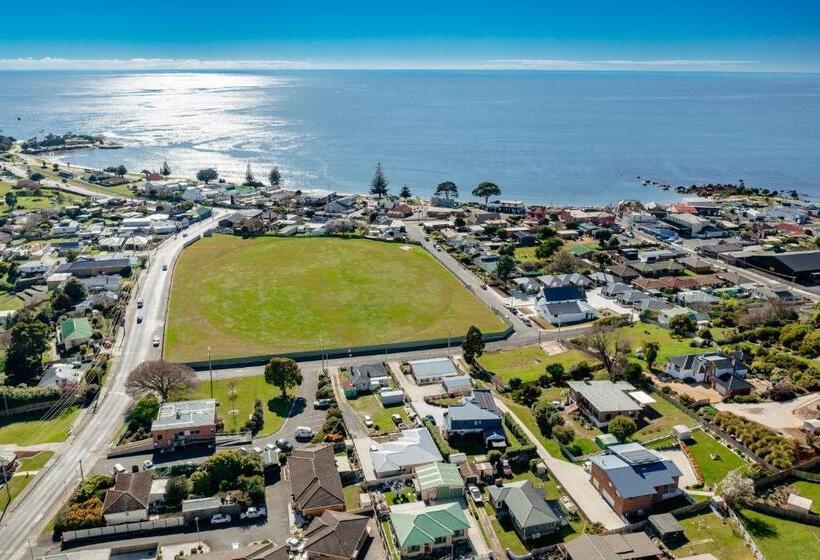 Дом 1 Спальня, Madsen Retreat