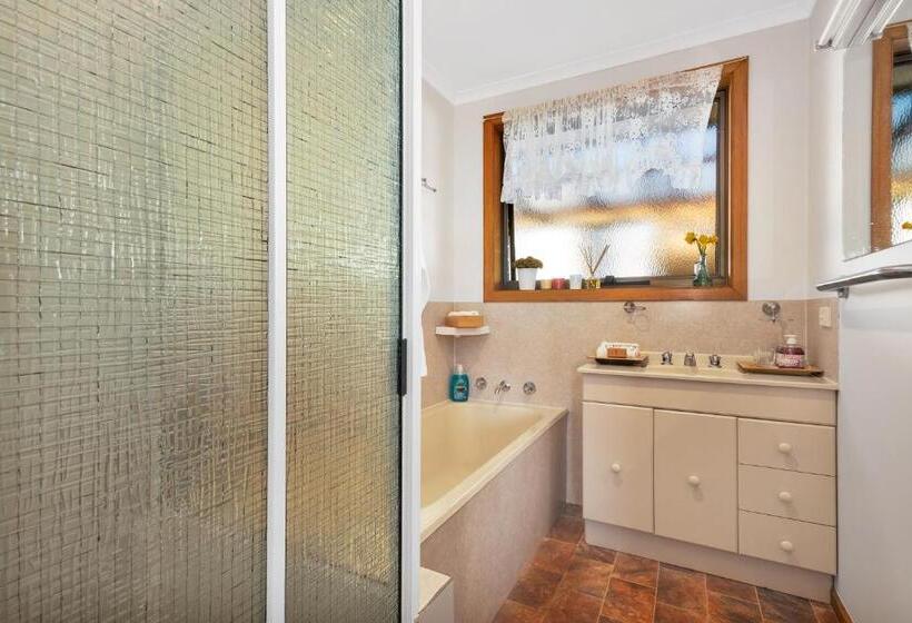 Дом 2 Спальни, Madsen Retreat