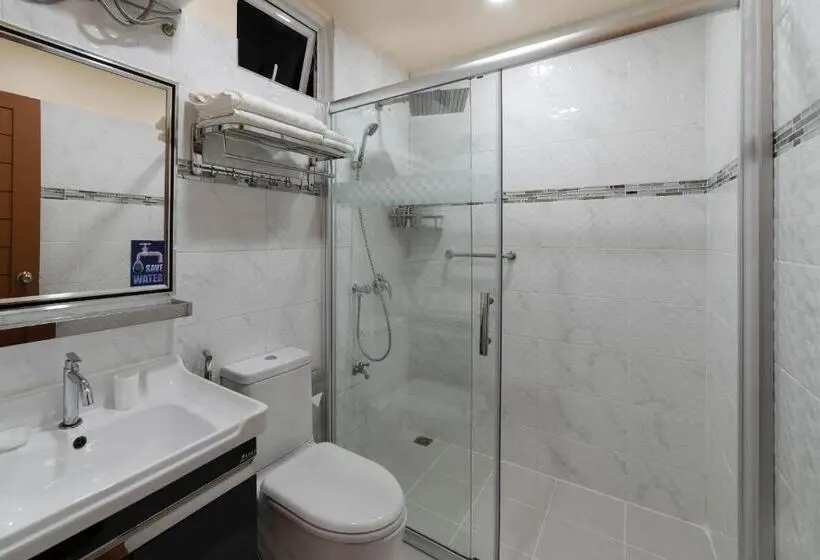 اتاق استاندارد با بالکن, Paguro Beach Inn