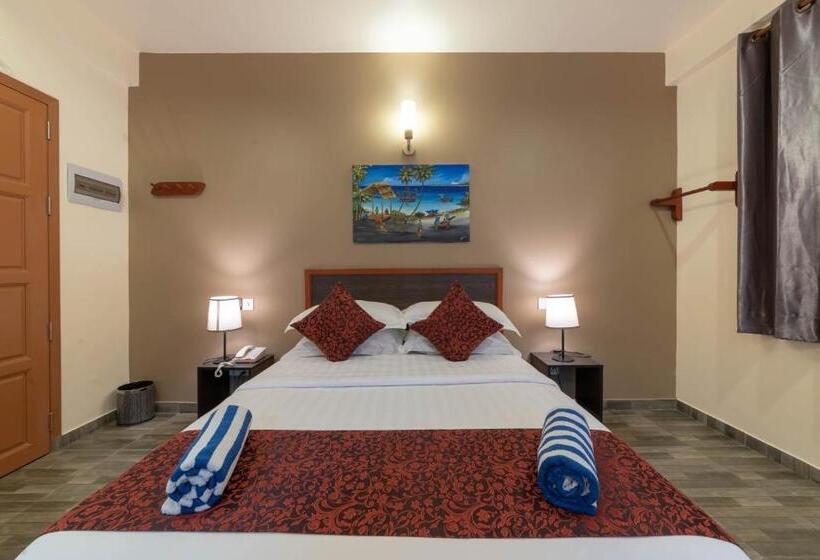 اتاق استاندارد با بالکن, Paguro Beach Inn