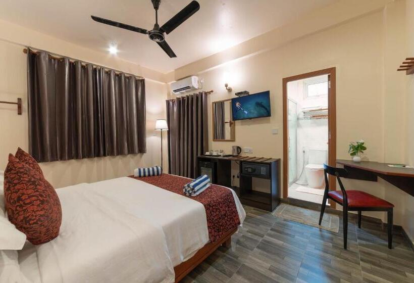 اتاق استاندارد با بالکن, Paguro Beach Inn