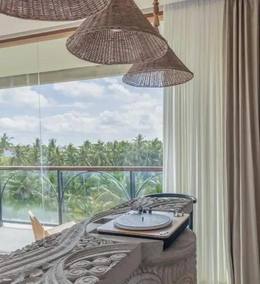 ペントハウスルーム, Soulshine Bali