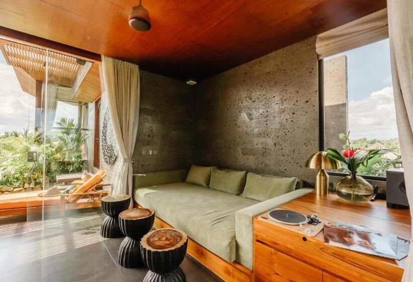 סוויטה אקזקיוטיב, Soulshine Bali