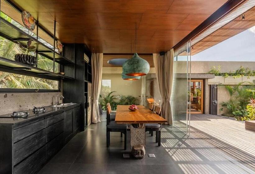 סוויטה אקזקיוטיב, Soulshine Bali