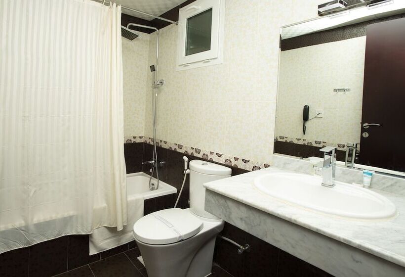 سوئیت 2 خوابه, Remas Hotel Suites   Al Khoudh, Seeb, Muscat