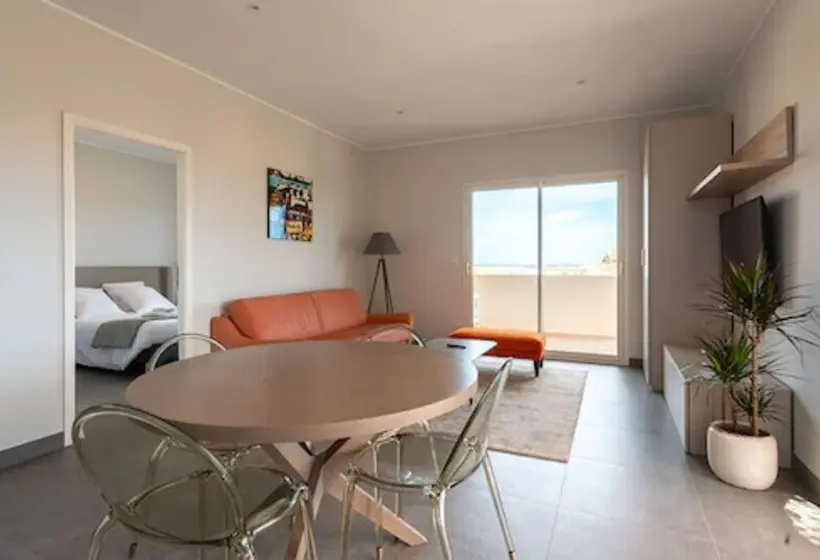 ２ベッドルームデラックスアパートメント, Residence Saletta Casale