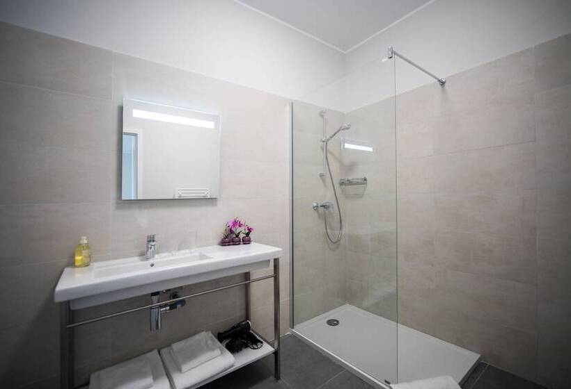 Апартаменты 1 Спальня Вид на Море, Residence Saletta Casale