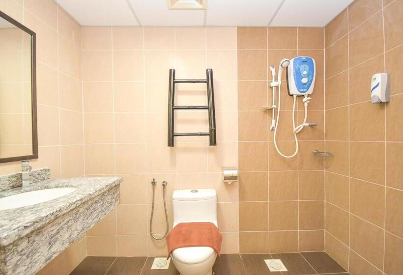 חדר משפחתי חדר אמבטיה משותף, Tiara Desaru Residences