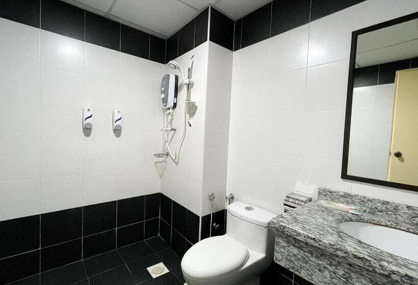 חדר דלוקס לשלושה, Tiara Desaru Residences