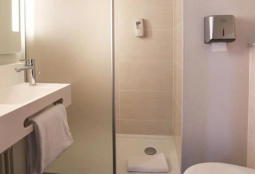 Standard-huone, B&b Hotel Les Herbiers