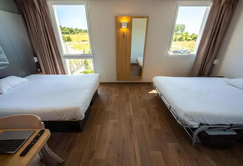Superior-perhehuone, B&b Hotel Les Herbiers