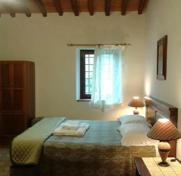 ファミリーステューディオ, Agriturismo Biologico Poggiopiano