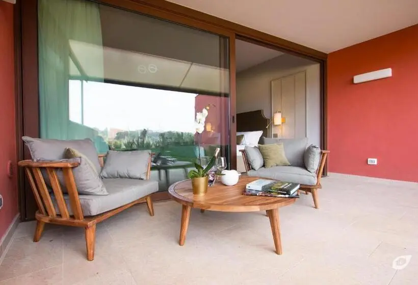 ガーデンビュースーペリアールーム, Buonamico Wine Resort