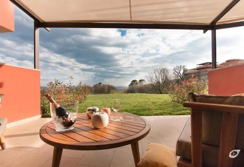 キングサイズベッドのデラックスルーム, Buonamico Wine Resort