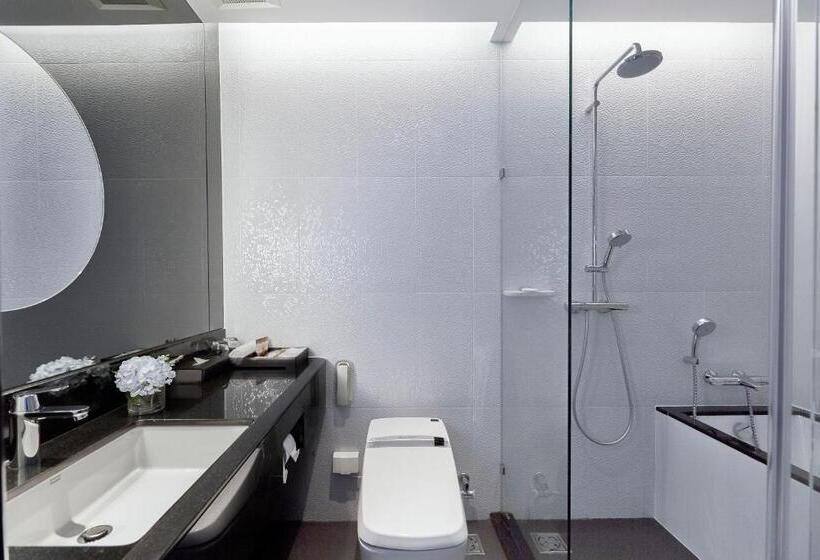 Tengerre Néző Deluxe Szoba, Grande Centre Point Pattaya