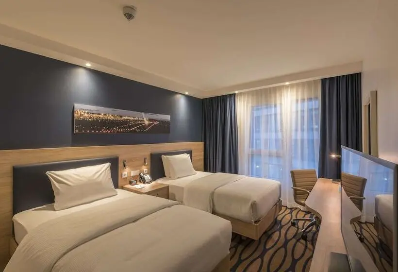 اتاق استاندارد, Hampton By Hilton Frankfurt Airport