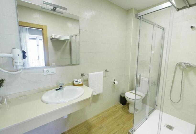 バルコニー付きデラックスルーム, Hospedería Castilla Plaza Mayor