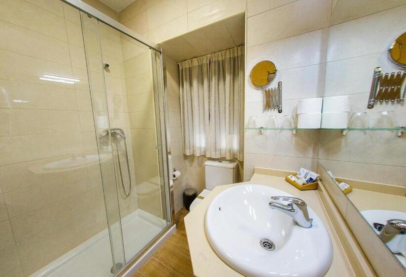 バルコニー付きデラックスルーム, Hospedería Castilla Plaza Mayor