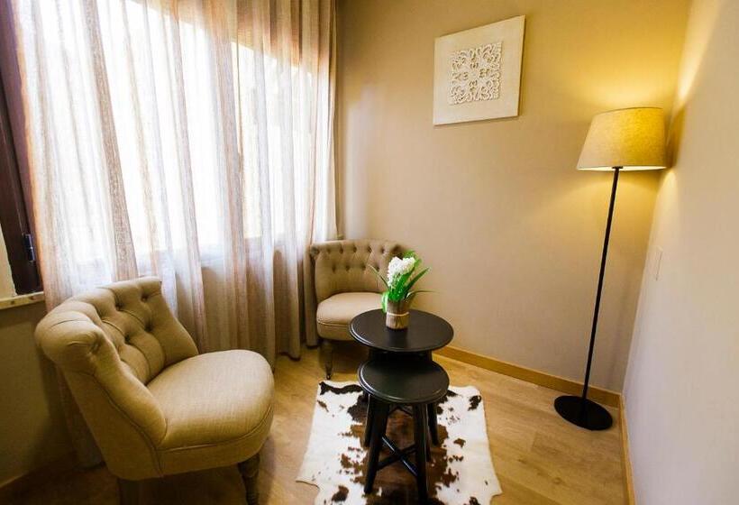 スタンダード４人部屋, Hospedería Castilla Plaza Mayor