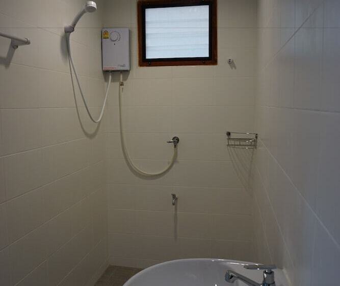 Номер Стандарт, Insight Hostel