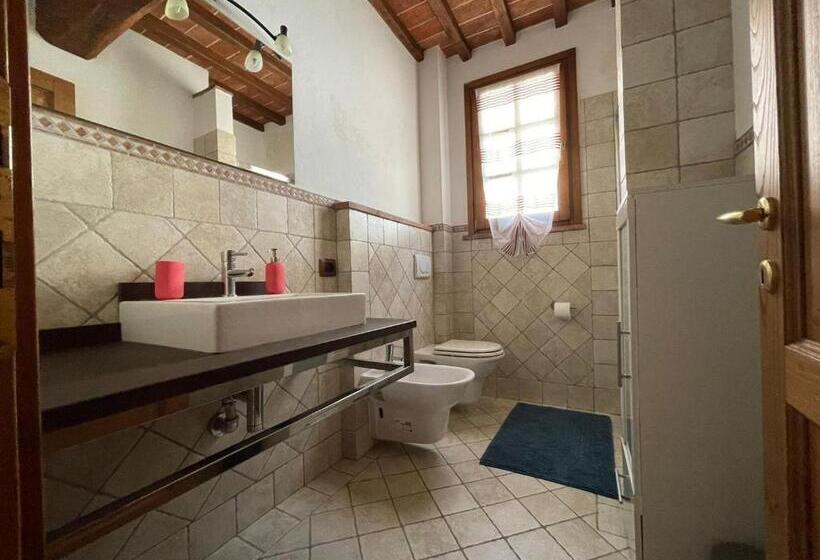 3ベッドルームハウス, Il Poggio