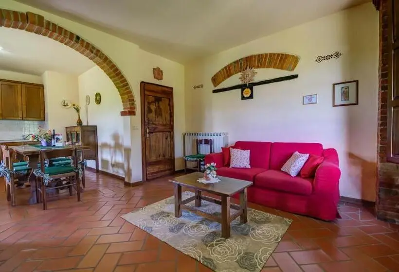 プールの見える１ベッドルームアパートメント, Agriturismo San Francesco